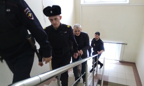 Суд продлил арест Юрия Дмитриева до 25 июня 2020 года